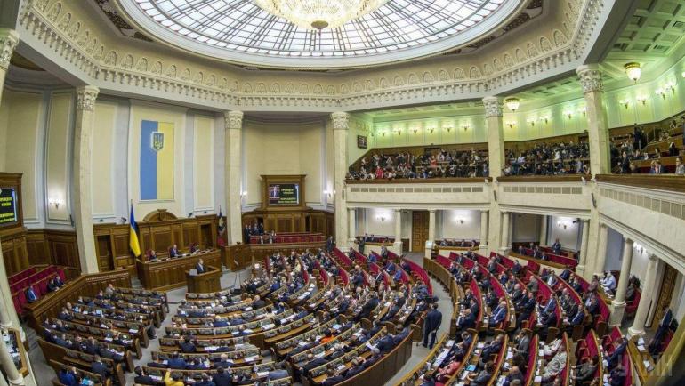 Вінницькі депутатки у топ-10 красунь парламенту