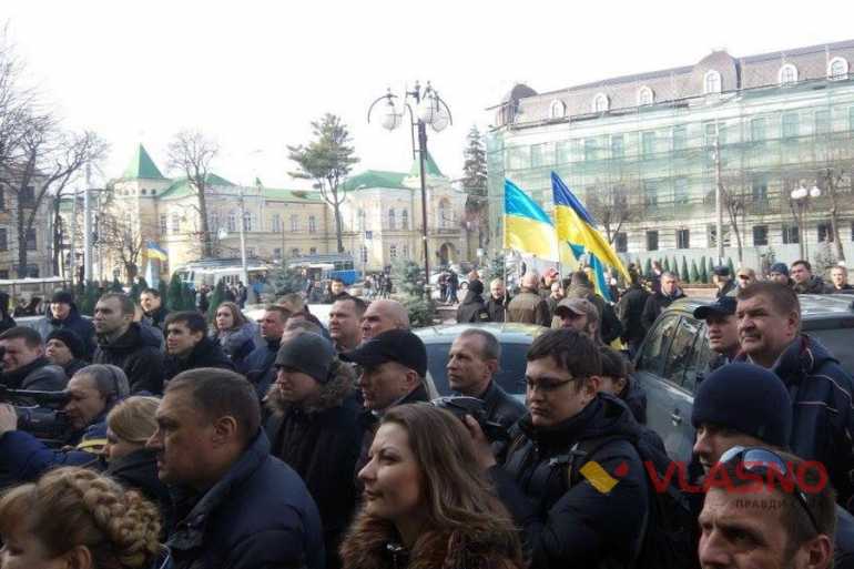 пікет проти головного поліцейського Вінниччини фото
