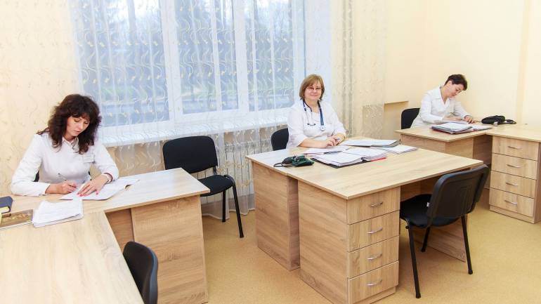 У вихідні вінничани можуть звертатись за меддопомогою до приймальних відділень