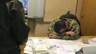 Бухгалтера військової частини вінницький суд посадив під цілодобовий домашній арешт