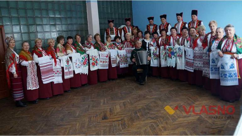 Учасників вінницького хору єднає музика і кохання (ФОТО)