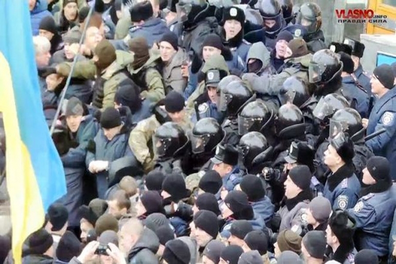Причини і наслідки конфлікту у Вінницькій  обласній Раді