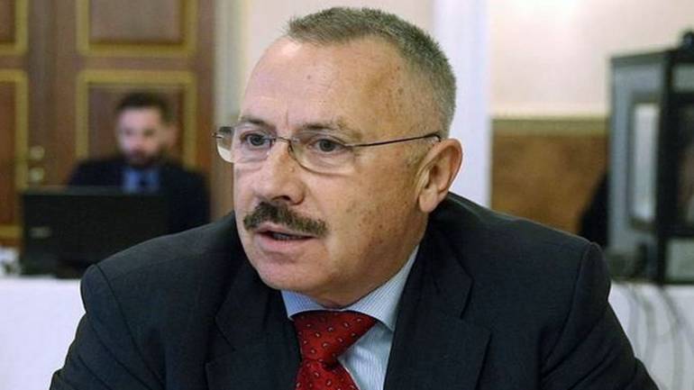 Порошенко призначив двох суддів КСУ