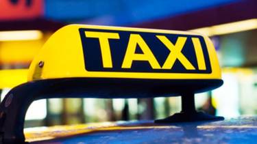 З вінничанки зняли гроші за проїзд у громадському транспорті, коли вона їхала на таксі