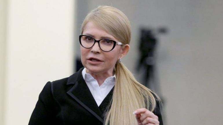 Тимошенко звинувачує владу у фальсифікації закону