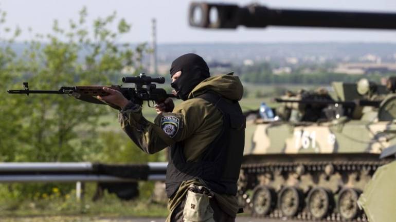 Минулої доби ворог вів вогонь майже по всій лінії зіткнення