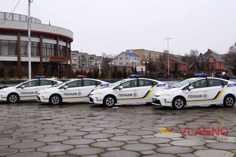 поліцейські авто фото