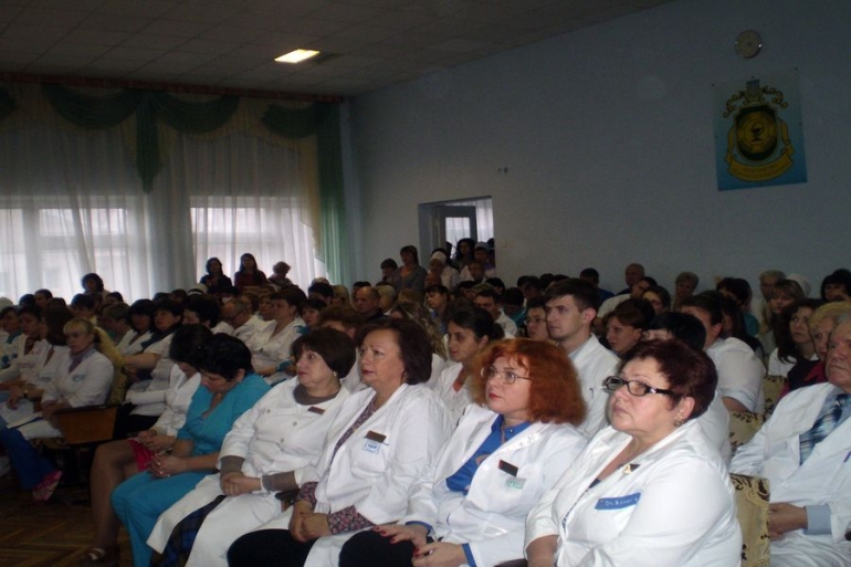 Лікарі обласної дитячої лікарні проти повернення Антонець