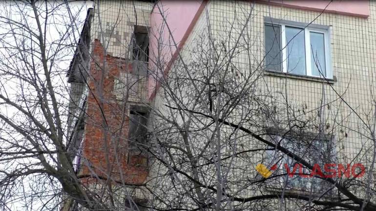 Будинок з &laquo;сюрпризами&raquo;. Врятувати радянський гуртожиток від руїни (ВІДЕО)
