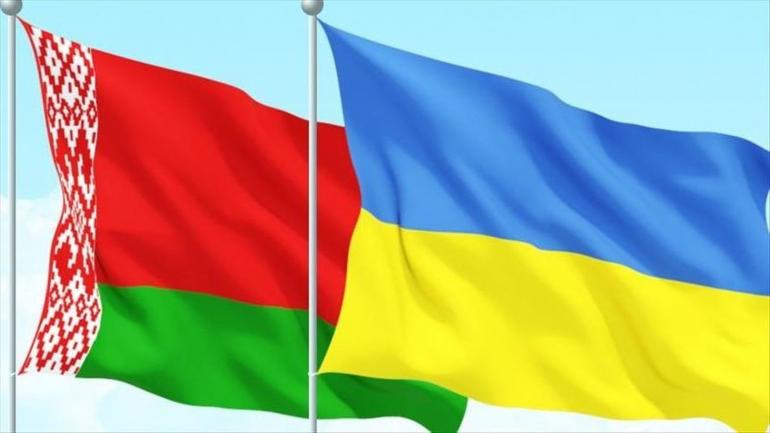 Україна на деякий час заморозила всі контакти з Білоруссю &ndash; Кулеба