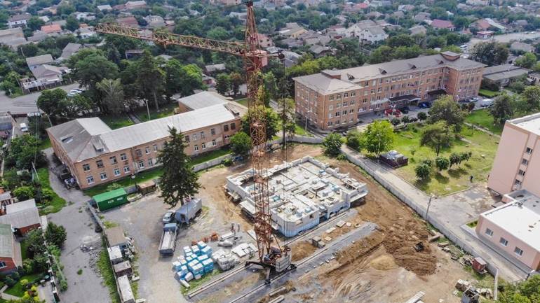 У Вінниці триває будівництво восьмого муніципального будинку