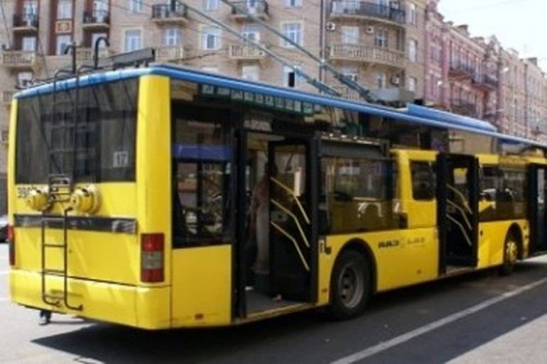 тролейбус фото