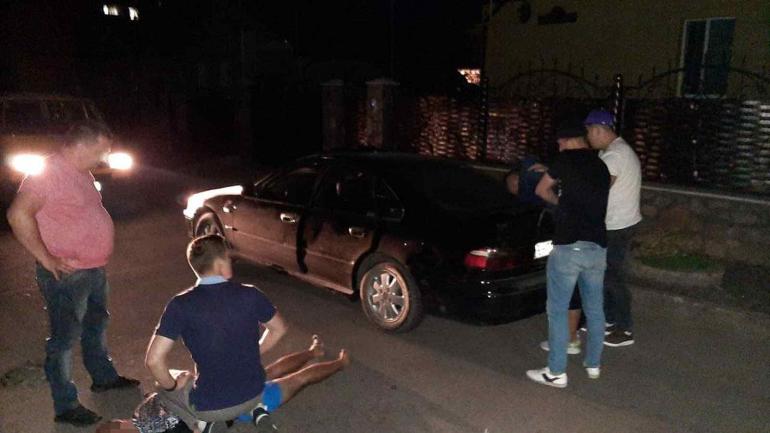 У Вінниці невідомі пограбували п'ять автомобілів