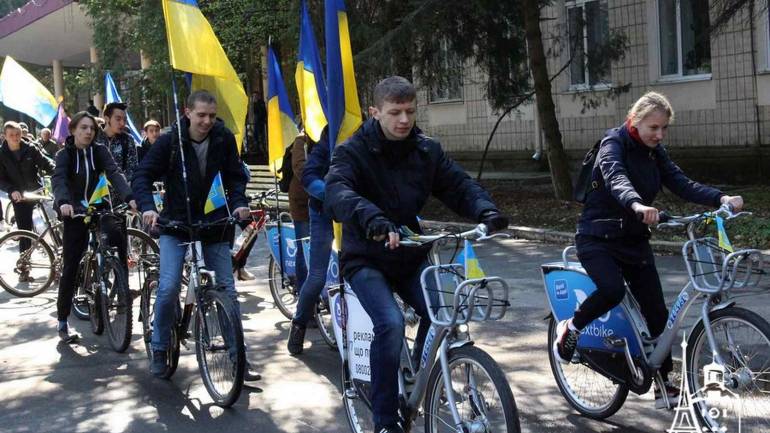 У Вінниці відбувся патріотичний велопробіг &laquo;З Україною в серці&raquo;