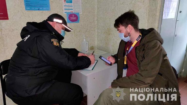 Вибори не закінчилися, а протокол уже заповнили: у Чернівцях виявили порушення