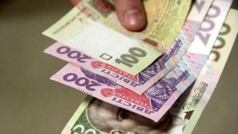 У Вінниці шукають чоловіка, який в торговому центрі у жінки викрав гроші
