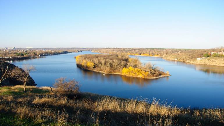 На острові Байди можна побачити залишки укріплень часів російсько-турецької війни