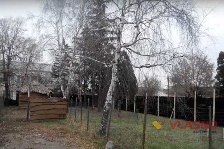 Теплицька селищна рада судиться із приватним підприємством за котлован у парку