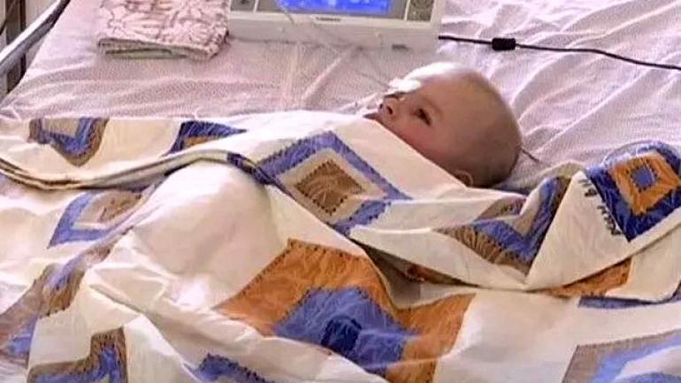 Після коронавірусу 2-річний хлопчик втратив зір (ВІДЕО)