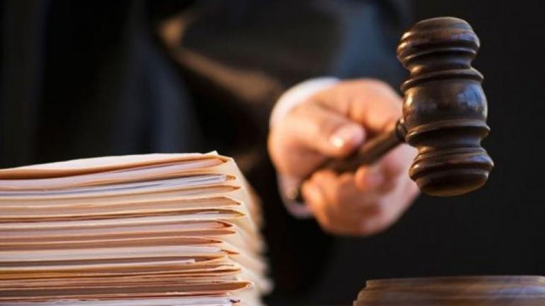 Зеленський призначив суддю та помічницю з Хмельницького у Крижопільський районний суд