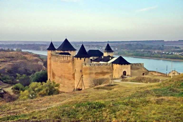 Хотинська фортеця фото