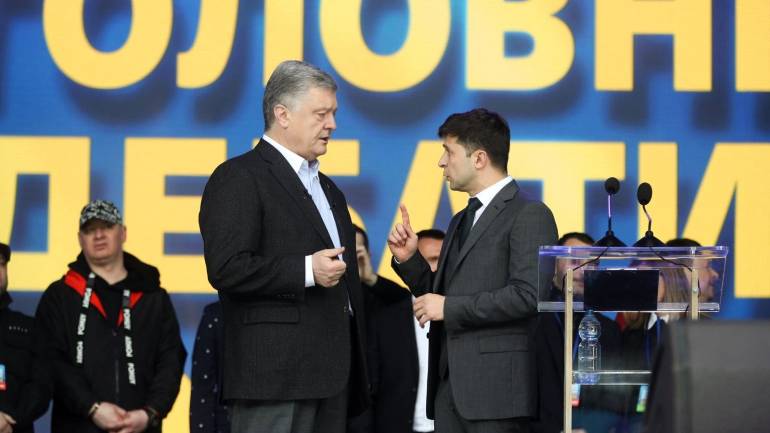 Опрацьовано 93,63% протоколів: Зеленський перемагає в усіх областях, крім Львівської