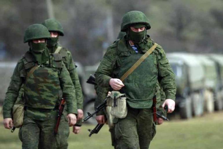 Під Дебальцевим зростає кількість російських військ