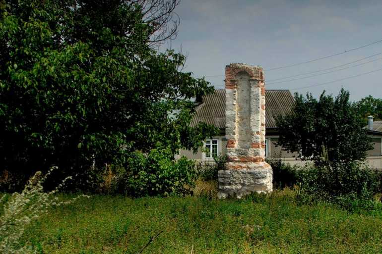 турецький стовп у селищі Слобода-Шаргородська фото