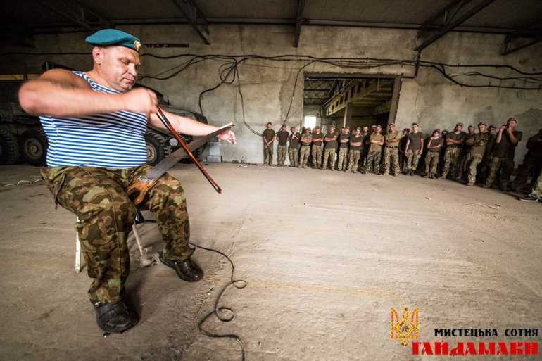 вінницькі волонтери фото