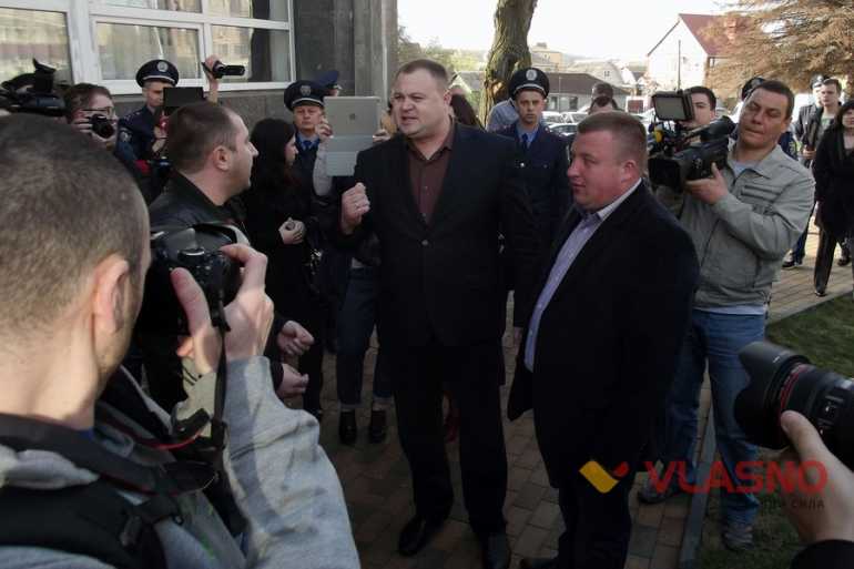 протест проти будівництва кладовища у Вінниці фото
