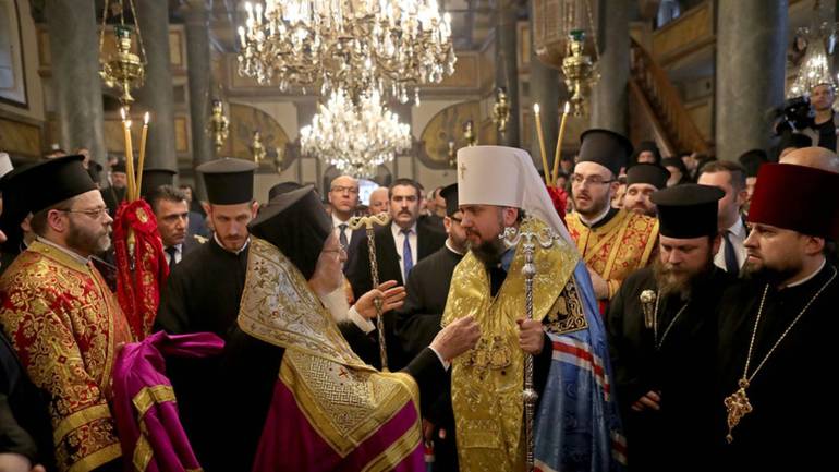 У Стамбулі підписали Томос для ПЦУ