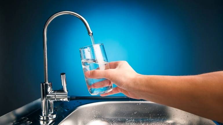 У деяких вінницьких школах та дитсадках питна вода не відповідає санітарним нормам
