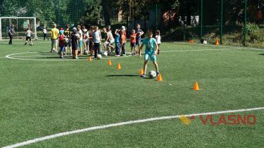 У Дашеві батьки та місцеві активісти створили дитячу футбольну секцію (ФОТО)