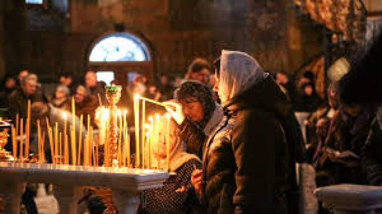 Великодні богослужіння відвідали майже сім мільйонів українців