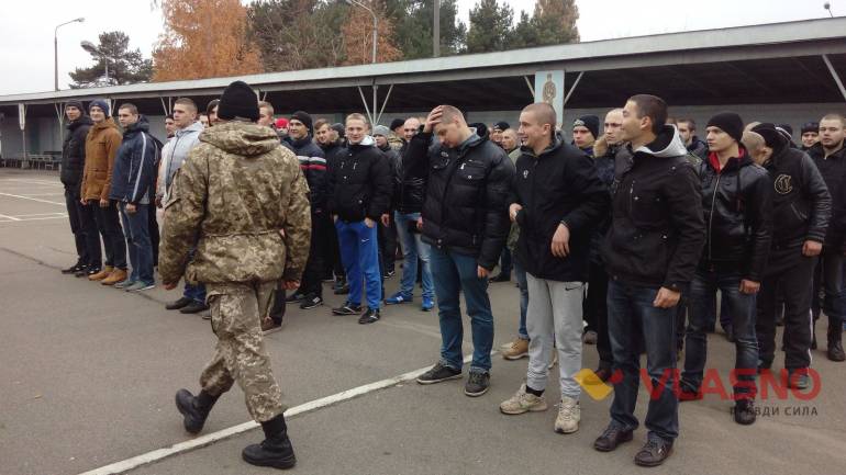 У Вінниці голову квартального комітету оштрафували, бо не хотіла допомагати військовим
