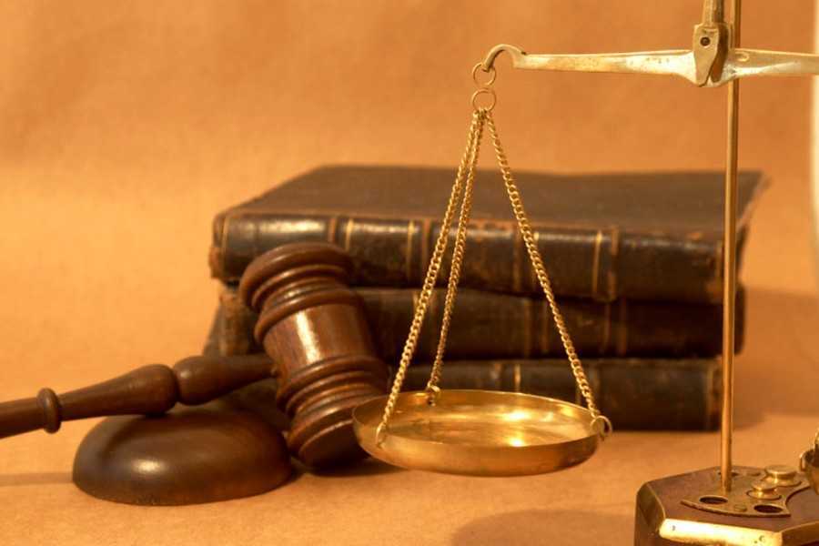 Вища рада правосуддя звільнила 6 судей