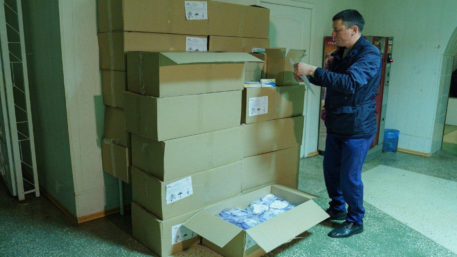 До Вінниці прибули 10 тисяч респіраторів та 100 тестів на коронавірус