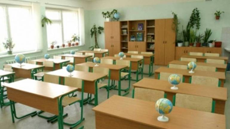 Вінницькі школи закривають на карантин