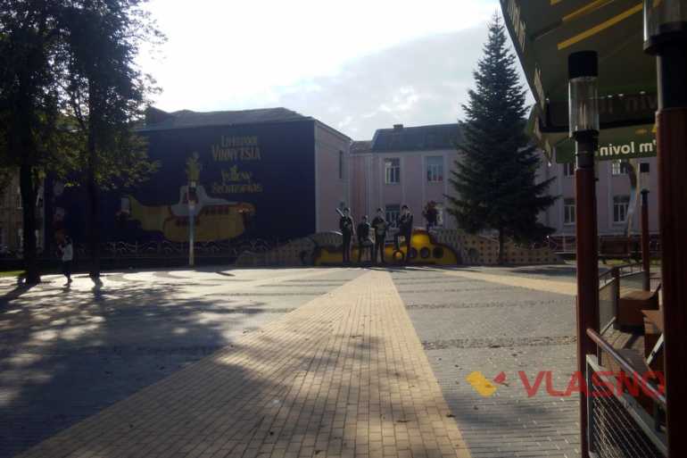 Ліверпуль у Вінниці фото
