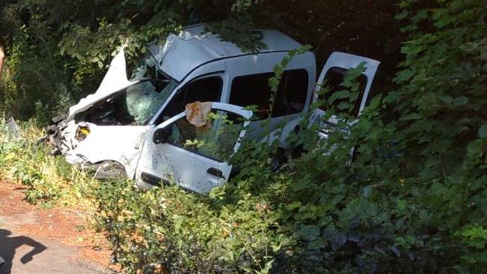 У Вінниччині під час лобового зіткнення двох автівок загинув пасажир, ще один у лікарні