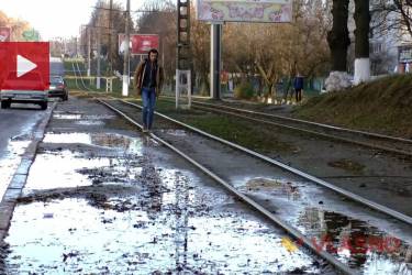 зупинка на Максимовича у Вінниці фото