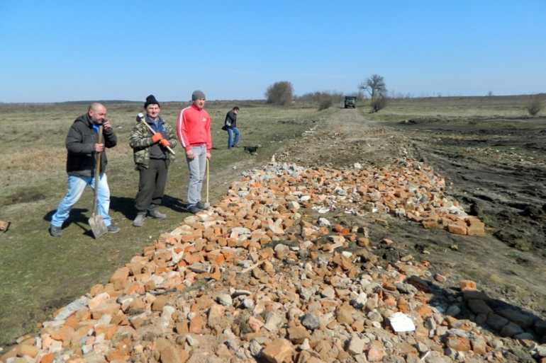 будівництво дороги у селі Лісова Лисіївка фото