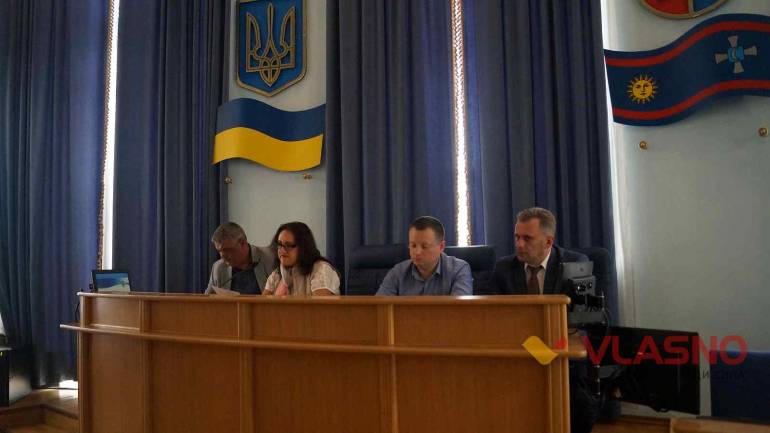 Вінницькі журналісти складуть &laquo;чорний список&raquo; держслужбовців (ФОТО)
