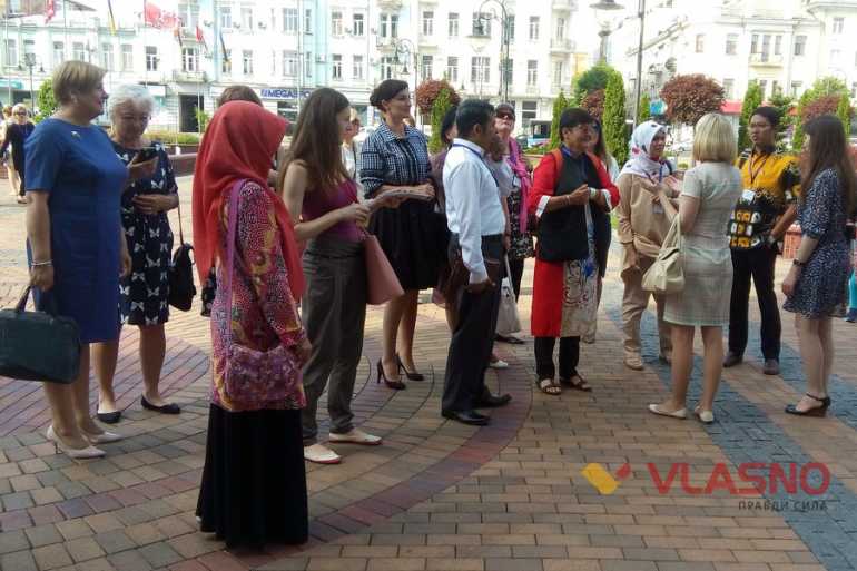 тренінг щодо участі жінок у політиці у Вінниці фото