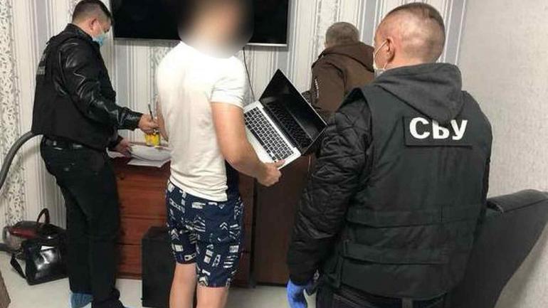 На Вінниччині хакери зламували сайти вишів й продавали відповіді студентам