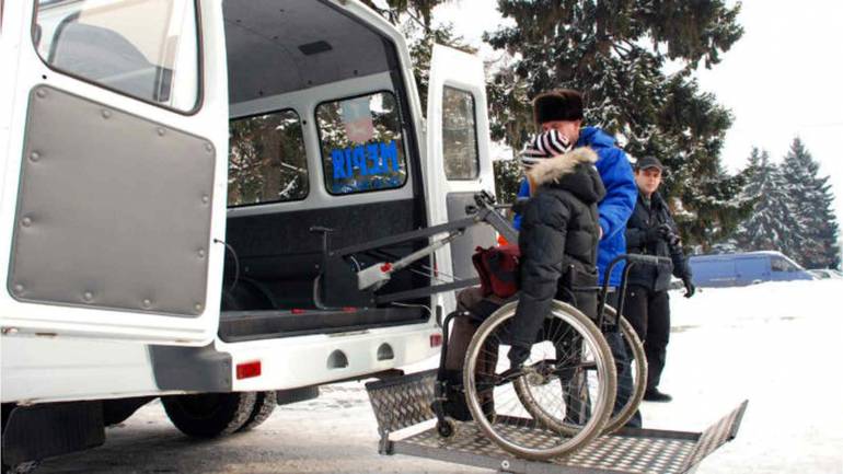 Вінницькі громади можуть отримати інклюзивний автомобіль вартістю мільйон гривень