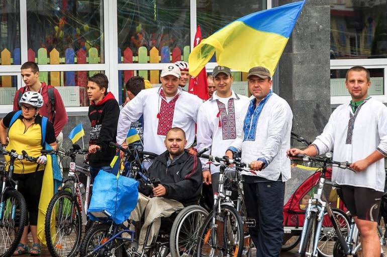 Велопробіг у вишиванках у Вінниці