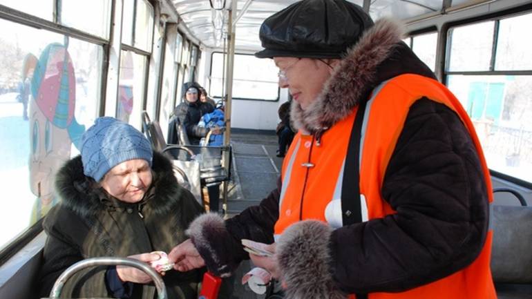 Вінничани вимагають повернення кондукторів у міський транспорт