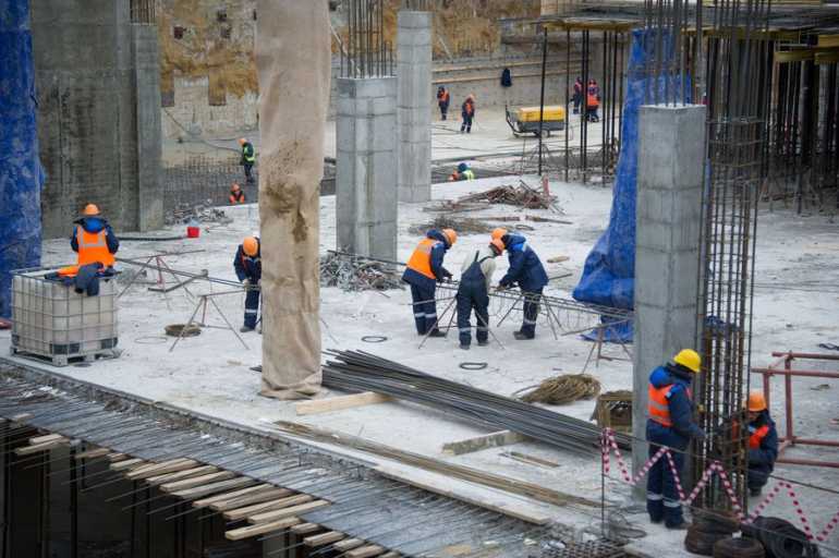 Поля поблизу Тяжилова і ДПЗ &laquo;обростуть&raquo; багатоповерхівками