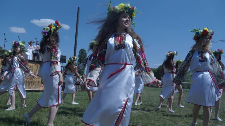 Вінничани співали гаївок та їли куліш під відкритим  небом (ФОТО)